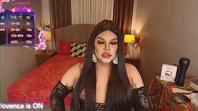 InsatiableSexQueen online show from November 16, 2025, 7:02 am