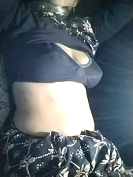 Hotwera97444 online show from April 14, 2026, 3:28 pm