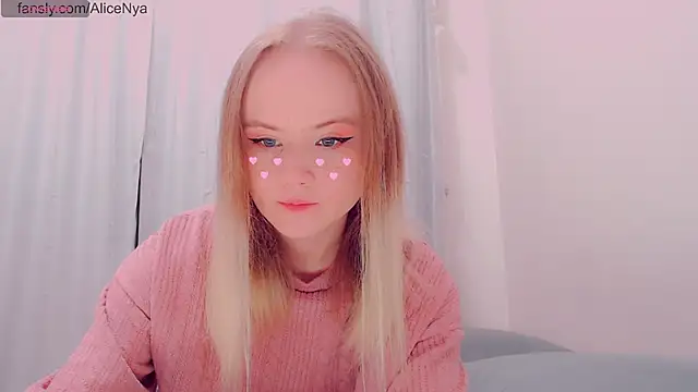 AliceNya cute online show from January 14, 2026, 6:06 am