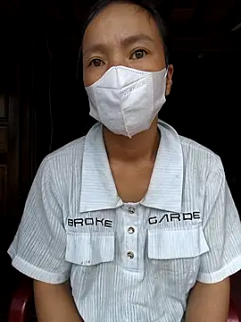 Snapshot of lily-00 chatting on September 18, 2025, 1:30 am lily-00 online show from September 18, 2025, 1:30 am