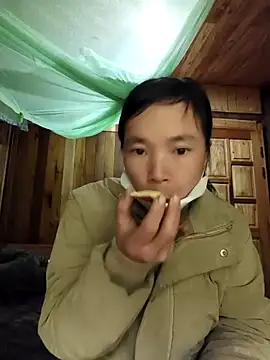 Snapshot of lily-00 chatting on November 20, 2025, 8:37 am lily-00 online show from November 20, 2025, 8:37 am