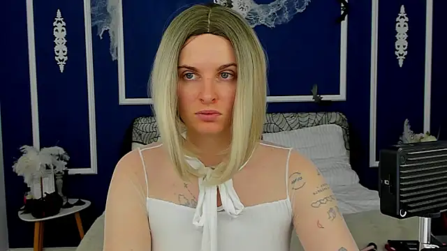 Snapshot of SabrinaRayX chatting on October 30, 2025, 1:09 pm SabrinaRayX online show from October 30, 2025, 1:09 pm