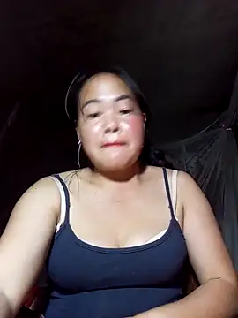 emilyzz online show from January 19, 2026, 2:10 pm