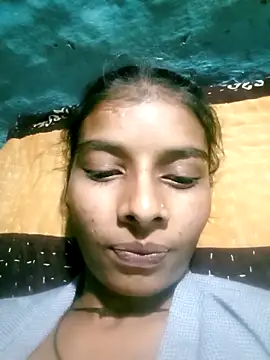 Snapshot of Hot_eras68484 chatting on December 16, 2025, 5:50 pm Hot eras68484 online show from December 16, 2025, 5:50 pm