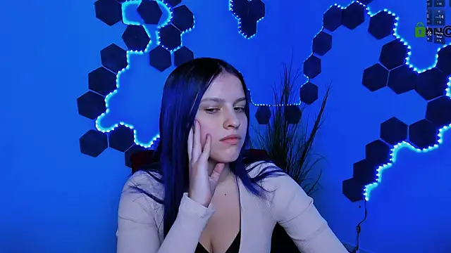 kaela spell  online show from January 12, 2026, 8:04 pm