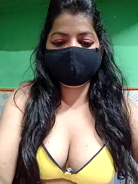 Snapshot of Hotygirl111 chatting on October 3, 2025, 5:25 pm Hotygirl111 online show from October 3, 2025, 5:25 pm