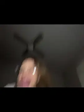 Texxaspearl online show from November 30, 2025, 1:56 pm