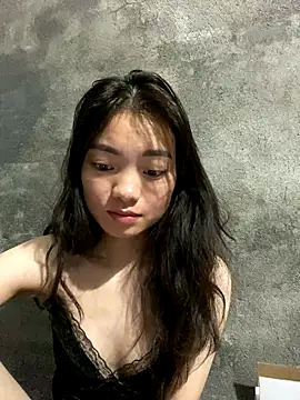 Snapshot of Bella_sexy98 chatting on September 18, 2025, 3:37 pm Bella sexy98 online show from September 18, 2025, 3:37 pm