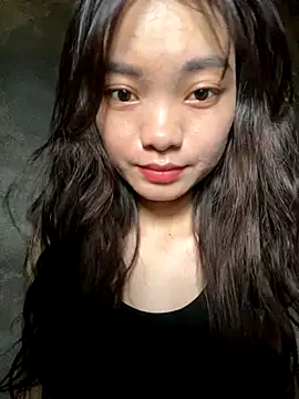 Snapshot of Bella_sexy98 chatting on September 23, 2025, 5:25 am Bella sexy98 online show from September 23, 2025, 5:25 am