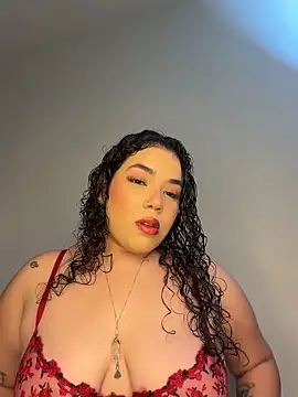 krisstenSantos online show from February 10, 2026, 12:59 pm