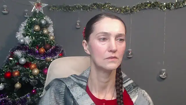 Snapshot of TayaFinch chatting on December 14, 2025, 1:17 pm TayaFinch online show from December 14, 2025, 1:17 pm