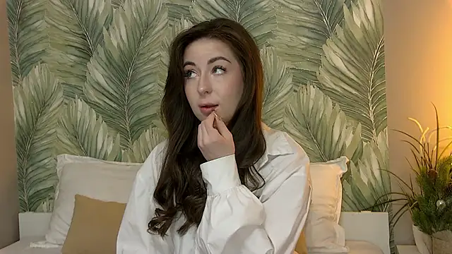 LilithLane online show from January 18, 2026, 12:19 pm