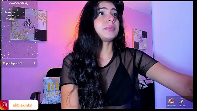 Snapshot of Abbiekinky chatting on December 17, 2025, 8:25 pm Abbiekinky online show from December 17, 2025, 8:25 pm