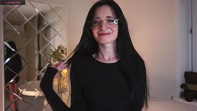 Snapshot of DarcyAspacio chatting on September 23, 2025, 11:17 am DarcyAspacio online show from September 23, 2025, 11:17 am