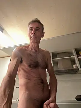 Snapshot of pancraziosocrate69 chatting on November 21, 2025, 5:28 am pancraziosocrate69 online show from November 21, 2025, 5:28 am