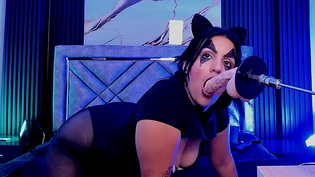 Daniwhatson online show from October 26, 2025, 12:22 am