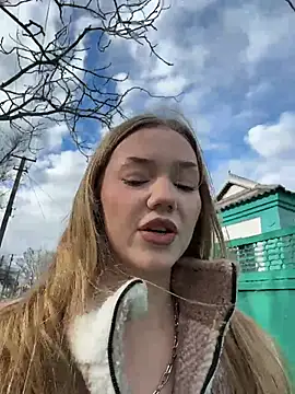 MilaMoone online show from February 14, 2026, 11:21 am