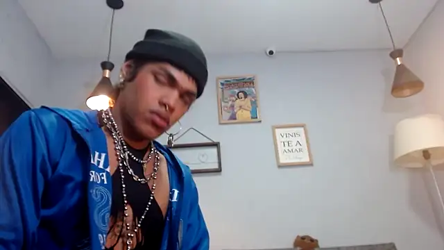 Snapshot of ile_matamba chatting on November 14, 2025, 12:20 pm ile matamba online show from November 14, 2025, 12:20 pm