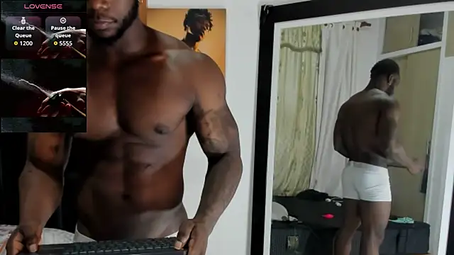 Snapshot of ArexBlakk chatting on May 12, 2026, 3:51 pm ArexBlakk online show from May 12, 2026, 3:51 pm