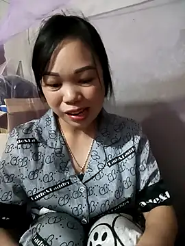 Snapshot of Tary_toot chatting on December 14, 2025, 8:20 am Tary toot online show from December 14, 2025, 8:20 am