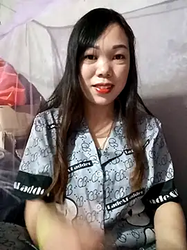 Snapshot of Tary_toot chatting on December 22, 2025, 10:32 pm Tary toot online show from December 22, 2025, 10:32 pm