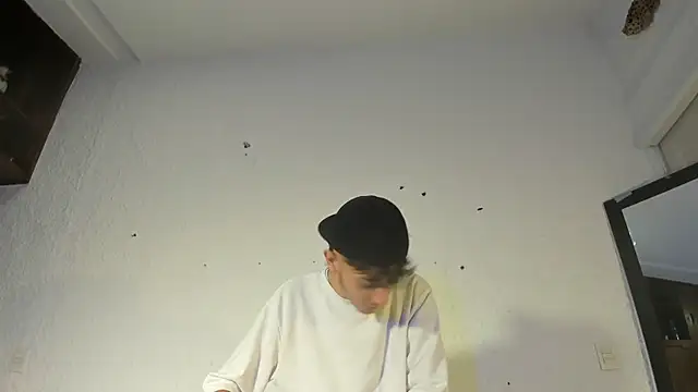 j martony online show from November 10, 2025, 12:10 pm