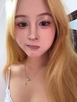 Snapshot of yuki_june chatting on September 26, 2025, 11:06 am yuki june online show from September 26, 2025, 11:06 am