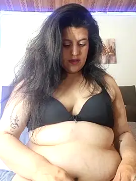 Snapshot of Andrea_secret_ chatting on April 7, 2026, 1:57 pm Andrea secret online show from April 7, 2026, 1:57 pm