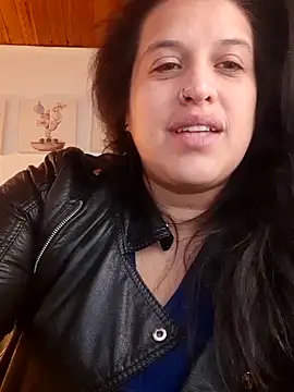 Andrea secret  online show from March 25, 2026, 1:43 pm