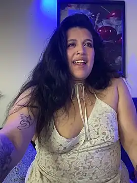 Snapshot of Andrea_secret_ chatting on May 31, 2026, 6:09 pm Andrea secret online show from May 31, 2026, 6:09 pm