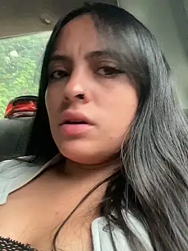 Karla 1-2 online show from November 13, 2025, 10:02 pm