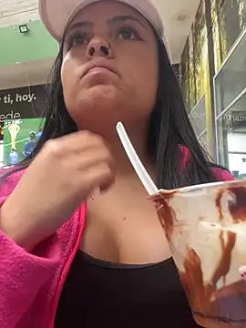 Karla 1-2 online show from November 27, 2025, 8:53 pm