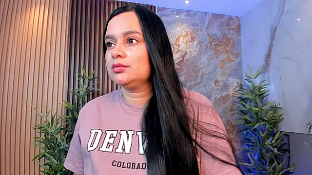 Megancoxx online show from October 6, 2025, 11:00 am