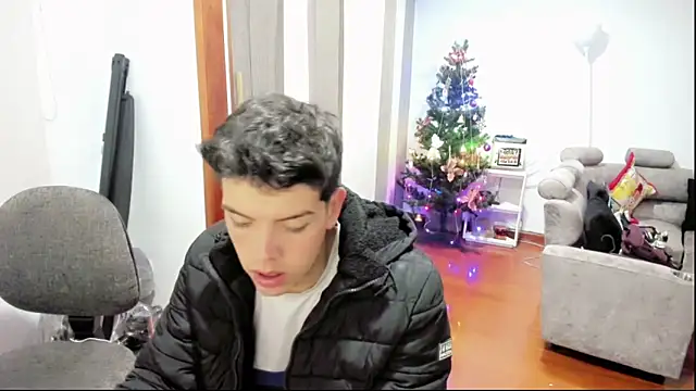 mattebret11 online show from November 13, 2025, 9:35 am