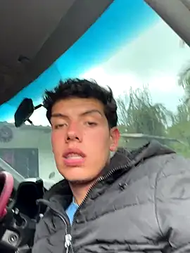 mattebret11 online show from December 16, 2025, 5:50 pm