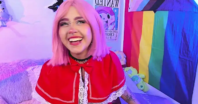 Snapshot of NekoWaifu chatting on October 24, 2025, 1:32 pm NekoWaifu online show from October 24, 2025, 1:32 pm