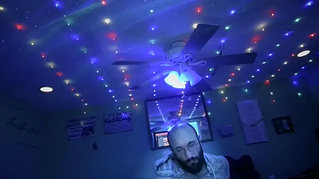 Snapshot of versatilevortex chatting on December 17, 2025, 8:19 am versatilevortex online show from December 17, 2025, 8:19 am