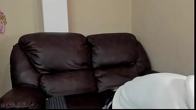 Xam Collen online show from November 30, 2025, 3:46 pm