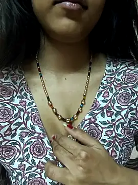 reetika6375 online show from February 7, 2026, 7:22 pm