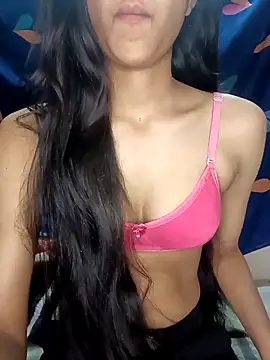 reetika6375 online show from October 1, 2025, 6:23 pm