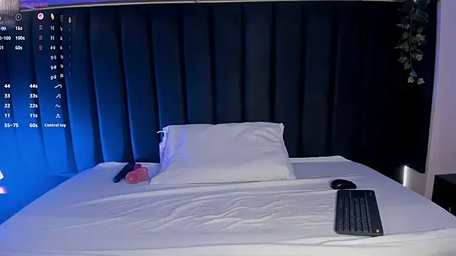 Cristina joy online show from October 22, 2025, 12:15 pm