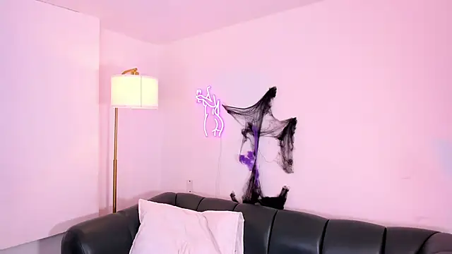 Peter chase online show from October 28, 2025, 6:07 pm