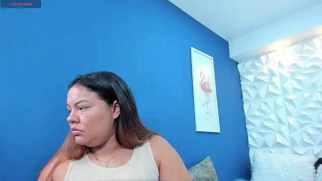 freya cole  online show from November 27, 2025, 5:46 pm