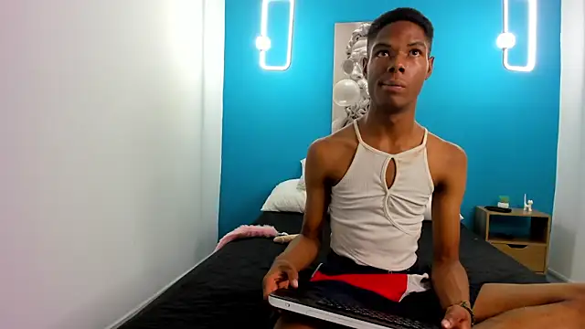 Snapshot of Sebastian_Ortizdy chatting on September 29, 2025, 8:36 pm Sebastian Ortizdy online show from September 29, 2025, 8:36 pm