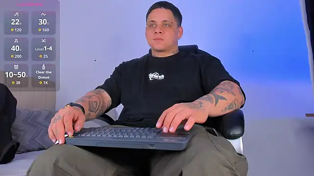 Snapshot of denis_munera chatting on October 25, 2025, 10:36 am denis munera online show from October 25, 2025, 10:36 am