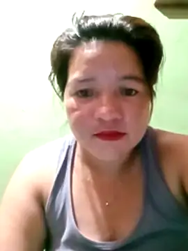 asian seductive2 online show from December 15, 2025, 4:35 pm