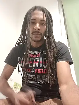 Snapshot of Mikaaa97 chatting on October 7, 2025, 7:04 pm Mikaaa97 online show from October 7, 2025, 7:04 pm