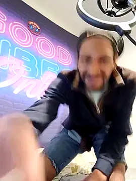 Mikaaa97 online show from March 21, 2026, 10:13 pm