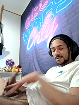 Mikaaa97 online show from January 16, 2026, 1:20 am