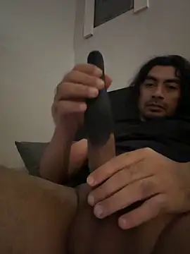 Snapshot of fifthbase007 chatting on November 14, 2025, 4:32 pm fifthbase007 online show from November 14, 2025, 4:32 pm